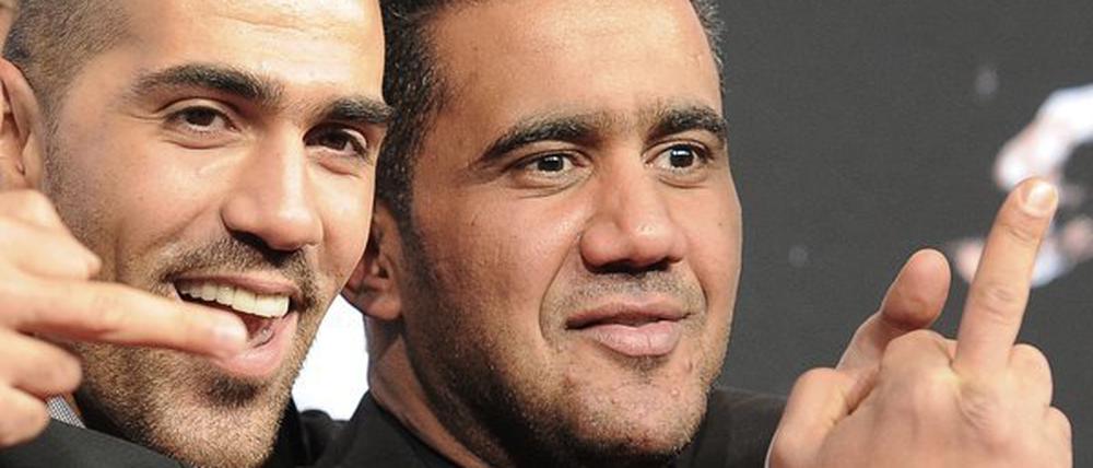 Der Rapper Bushido (l) posiert mit Arafat Abou-Chaker am 03.02.2010 bei der Premiere des Films „Zeiten ändern Dich“