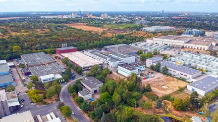 Das Gewerbegebiet Motzener Straße umfasst 200 Betriebe mit rund 5000 Beschäftigten.