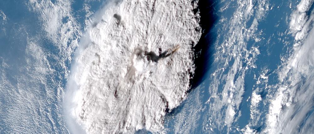 Der Vulkanausbruch von Tonga Anfang 2022 hat die höchste jemals auf der Erde gemessene Aschewolke erzeugt.