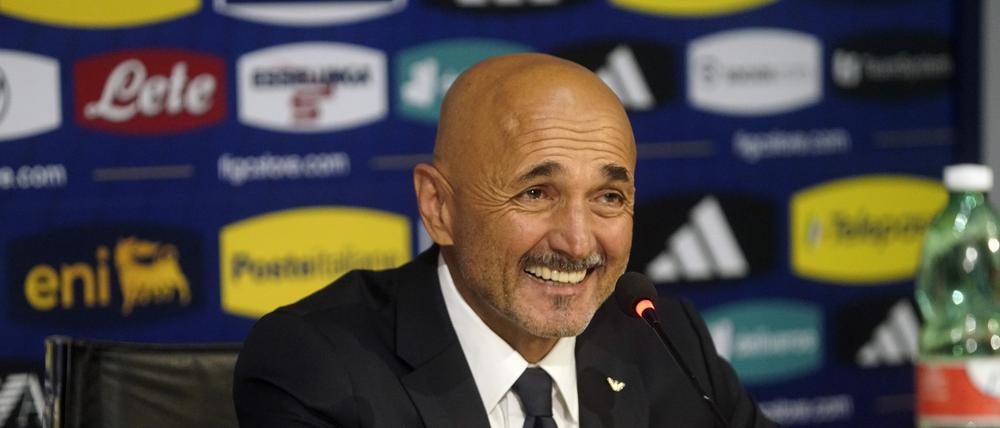 Luciano Spalletti übernimmt nach dem überraschenden Rücktritt von Mancini den Job als Nationaltrainer von Fußball-Europameister Italien.