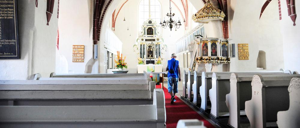 Die Kirche im Dorf lassen? Immer weniger Menschen in Brandenburg nutzen die Gottesdienste.