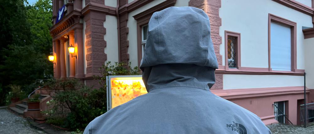 Darüber, keine Kinder zeugen zu können, konnte Carsten nur mit seinem Therapeuten sprechen. Jetzt gründet er eine Selbsthilfegruppe in Berlin.