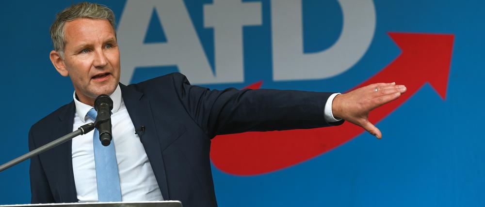 Björn Höcke, Landessprecher und Fraktionsvorsitzender der AfD in Thüringen, spricht auf einer Kundgebung am 70. Jahrestag des Volksaufstandes in der DDR (Archivfoto). 
