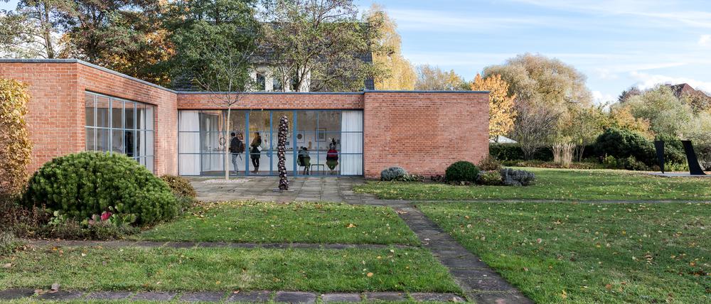 Mies van der Rohe Haus - Foto René Müller (2).jpg