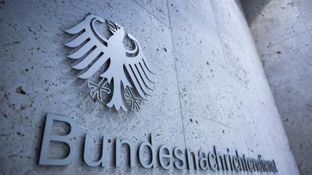 Zwei BND-Mitarbeiter sollen eine Kollegin vergewaltigt haben.