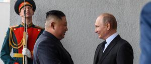 Schon 2019 trafen sich Kremlchef Wladimir Putin (r.) und Nordkoreas Diktator Kim Jong Un in Wladiwostok.