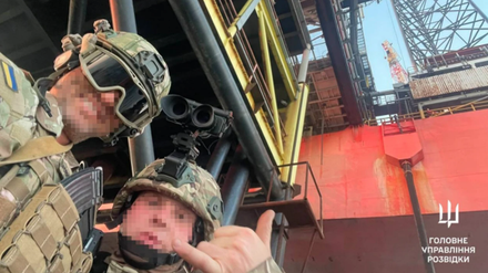 Mitglieder eines ukrainischen Spezialkommandos auf einem der Boyko-Türme