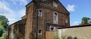  Dem Salomonischen Tempel nachgebaut und heute von einer Mauer zur Grundstückstrennung durchzogen: Das Molkenhaus Bärwinkel