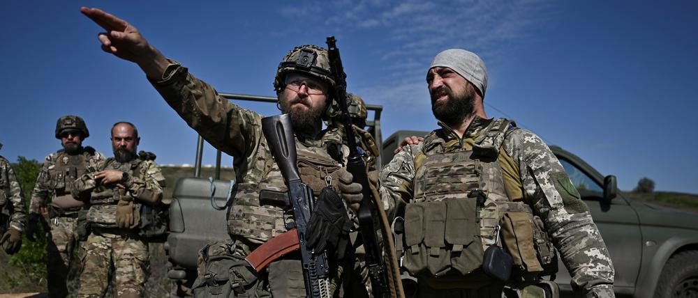 Ukrainische Soldaten in der Nähe von Bachmut