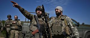 Ukrainische Soldaten in der Nähe von Bachmut