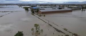 Hochwasser und Schlamm bedecken das Land nach dem Rekordregen in der Region Thessalien.