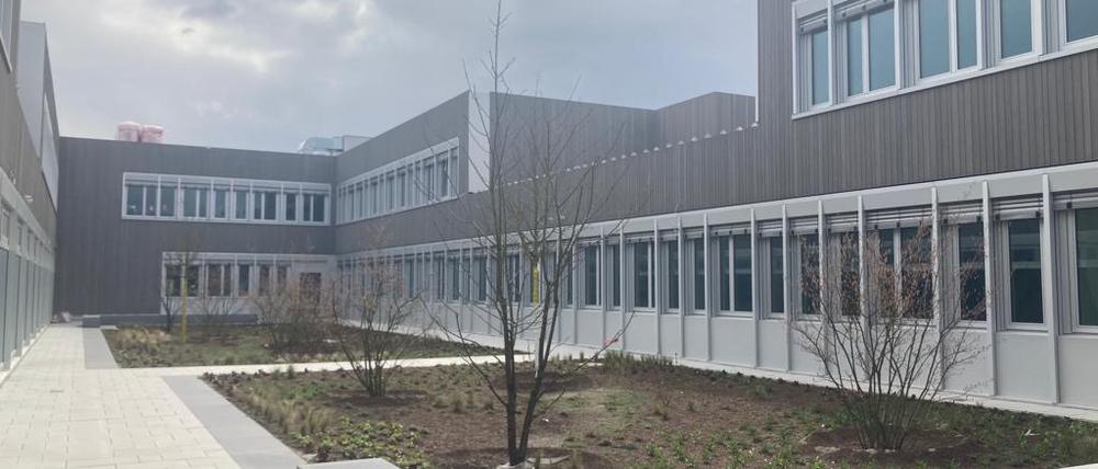Das neue Gebäude der Clay-Schule konnte im August 2023 bezogen werden.