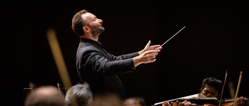 Kirill Petrenko dirigiert die Berliner Philharmoniker