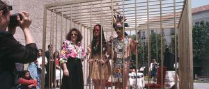 Coco Fusco 10 koda color 002