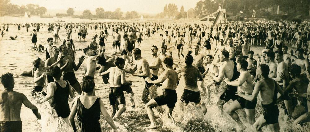 Ob am Wannsee oder anderswo: Baden machte Menschen schon immer Spaß – aus evolutionären Gründen?