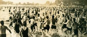 Ob am Wannsee oder anderswo: Baden machte Menschen schon immer Spaß – aus evolutionären Gründen?