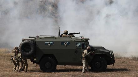 Russische Truppen im Süden der Ukraine.