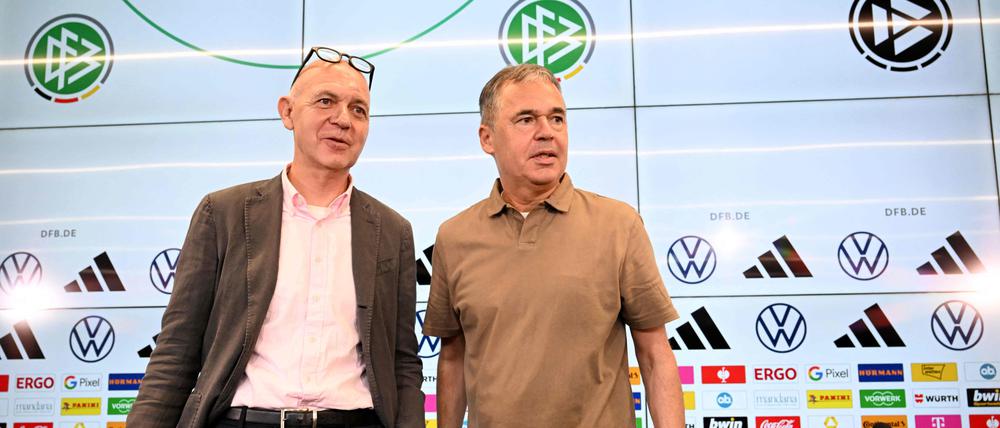 Bernd Neuendorf und Andreas Rettig auf der Pressekonferenz.