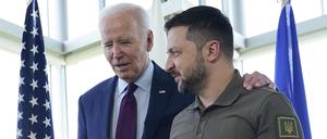 Die Präsidenten der USA und der Ukraine, Joe Biden und Wolodymyr Selenskyj, während des G7-Gipfels in Hiroshima im Mai.