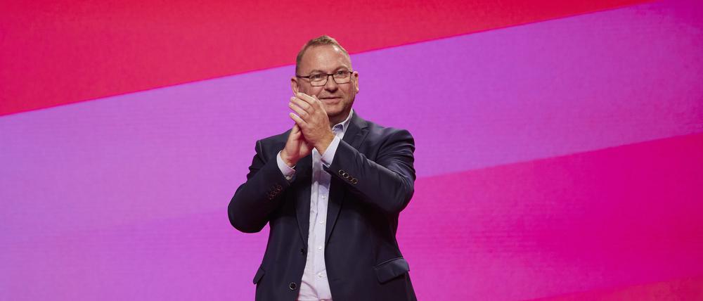 Weitere vier Jahre wird Frank Werneke die Dienstleistungsgewerkschaft führen.
