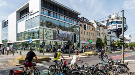 Die Steglitzer Schloßstraße verliert an Kaufkraft.
