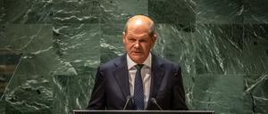 1Bundeskanzler Olaf Scholz (SPD) spricht bei der Generaldebatte der UN-Vollversammlung.