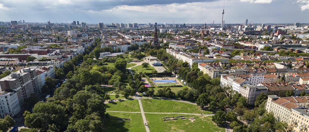 Luftaufnahme vom Görlitzer Park in Berlin.