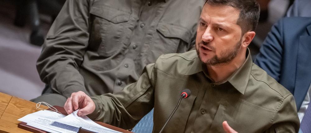 Wolodymyr Selenskyj, Präsident der Ukraine, nimmt an der Sitzung des UN-Sicherheitsrats teil.