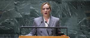 20.09.2023, USA, New York: Giorgia Meloni, Italiens Premierministerin, spricht vor der 78. Sitzung der Generalversammlung der Vereinten Nationen im UN-Hauptquartier.
