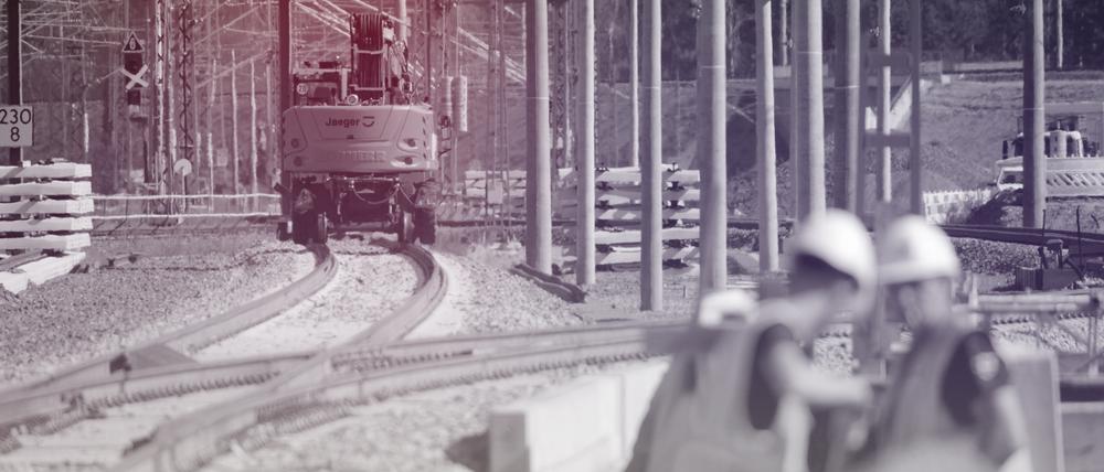 Bauarbeiter am Bahnknoten Dessau-Roßlau