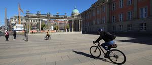 Am Landtagsschloss in Potsdam.