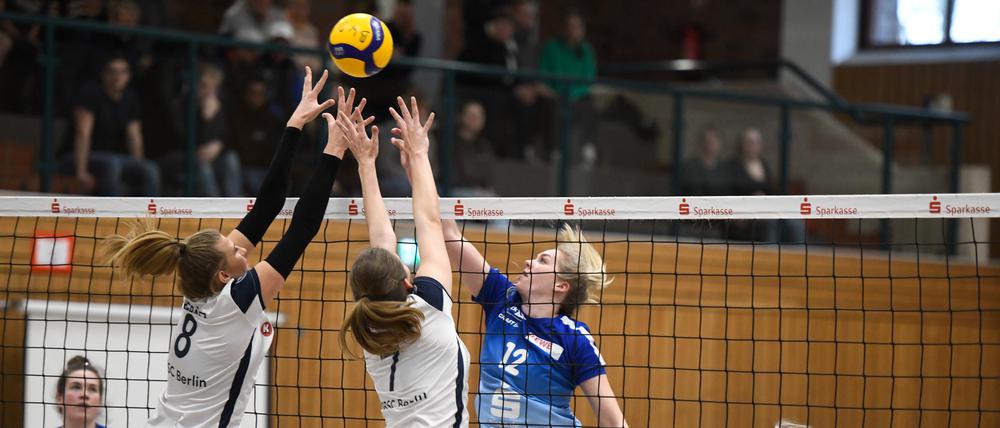 Eine große Stärke der Volleyballerinnen des BBSC war stets die Abwehr. Dort herrscht derzeit noch Nachholbedarf.