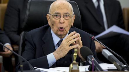Giorgio Napolitano hält eine Rede während einer Sitzung des neuen Obersten Rats. 