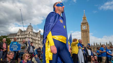 Beim „National Rejoin EU March“ kamen tausende Brext-Gegner auf dem Parliament Square zusammen.