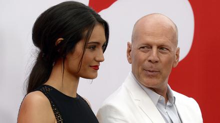 Der US-Schauspieler Bruce Willis und Emma Heming Willis im Jahr 2013.