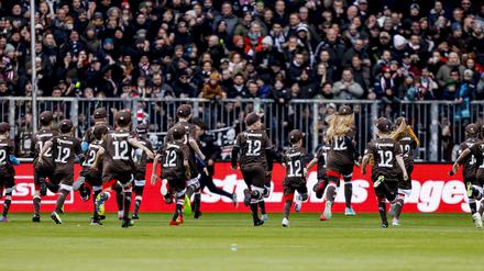 FC St. Paulis Nachwuchs soll in Zukunft nicht mehr mit Beratern zusammenarbeiten.