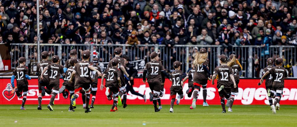 FC St. Paulis Nachwuchs soll in Zukunft nicht mehr mit Beratern zusammenarbeiten.