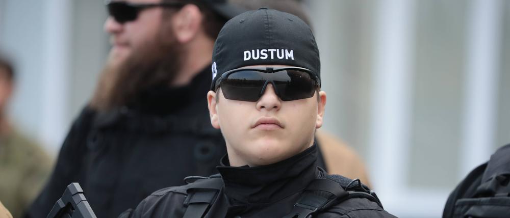 Adam Kadyrow am 7. Oktober 2022 in einer Parade zum 70. Geburtstag von Wladimir Putin.