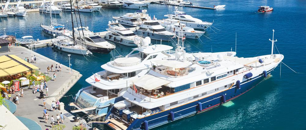 Zizoo vermittelt Yachten und Boote für private Ausflüge. 