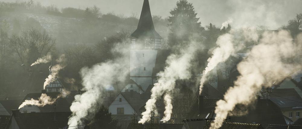 Die meisten Deutschen gehen nach wie vor mit Öl- und Gasheizungen in die Heizsaison.