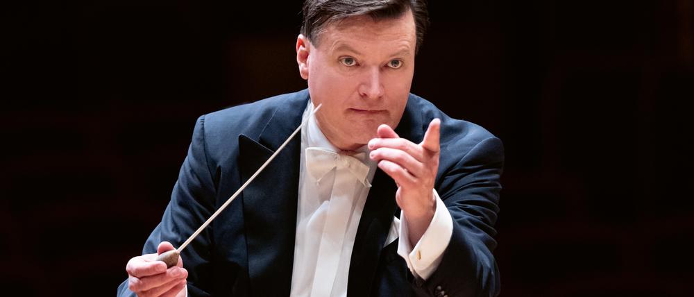 Zahlreiche Umwege bis zur Rückkehr nach Berlin. Dirigent Christian Thielemann.