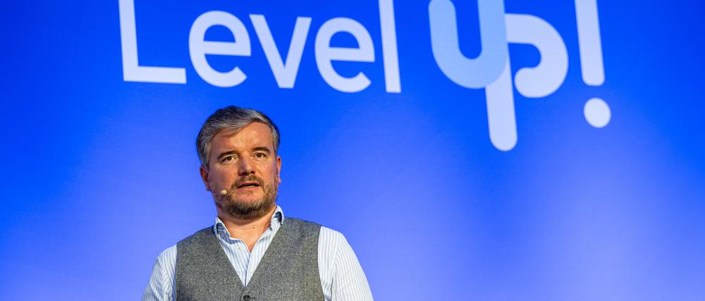 Der Start-up-Investor und Unternehmensberater Philipp „Pip“ Klöckner sprach am Mittwoch auf der Fachtagung Ionos Summit in Berlin über Künstliche Intelligenz.