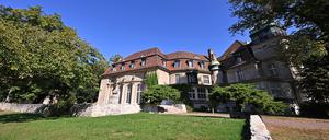 Schloss Marquardt liegt etwa 15 Kilometer nördlich der Potsdamer Innenstadt.