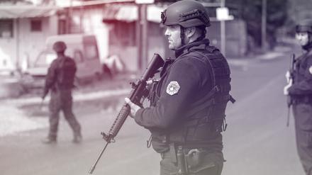 Nach dem Aufflammen der Gewalt im Nordkosovo in den vergangenen Tagen, hat die EU Serbien und Kosovo zum Dialog aufgerufen. 