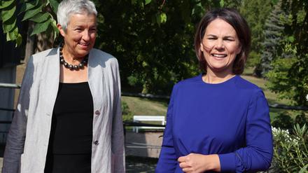 Außenministerin Annalena Baerbock und Carola Lentz, Präsidentin des Goethe Instituts, bei der Verleihung Goethe-Medaille 2022.