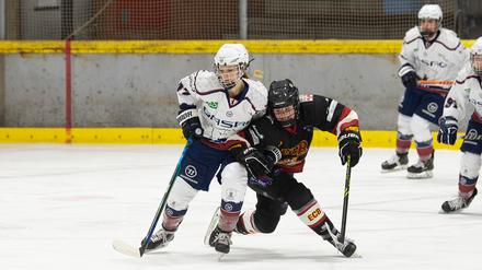 Enges Duell. Auch in dieser Saison wollen sich Korinna Fiedler (links) und ihre Kolleginnen spannungsreiche Duelle liefern.