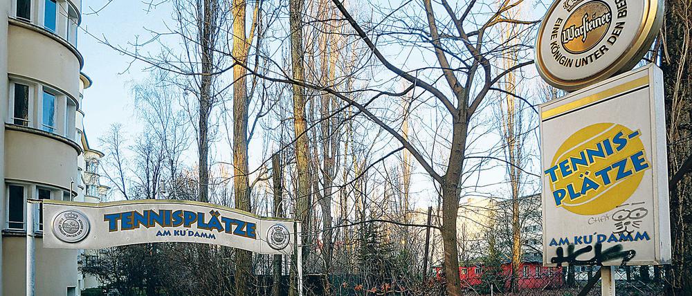 An der Cicerostraße in Halensee nahe der Schaubühne soll ein berühmter früherer Tennisplatz mit Wohnungen bebaut werden.