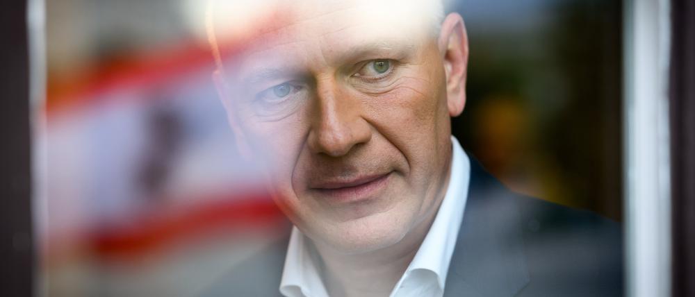 Berlins Regierungschef Kai Wegner (CDU) zeigte sich von den Bildern aus Israel, dem Gaza-Steifen und Berlin erschüttert.