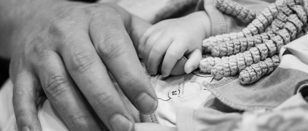 Wichtige Erinnerung: Die Potsdamerin Sophia Metzker fotografiert Sternenkinder und ihre Eltern zum Abschied.