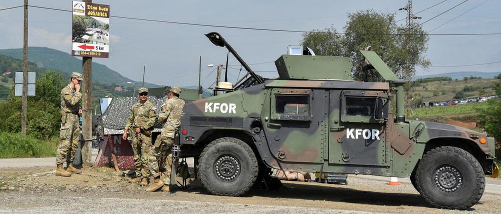 Die Nato entsendet rund 600 zusätzliche britische Soldaten in die ehemalige serbische Provinz